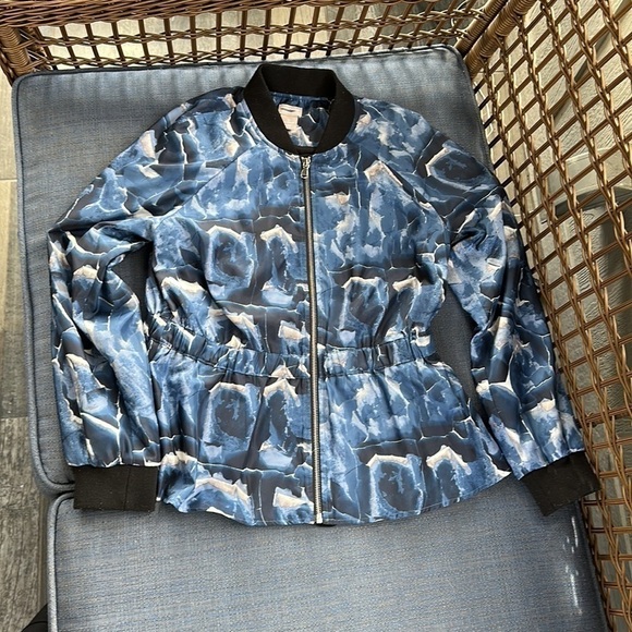 Chico’s Printed Bomber Jacket, Size 4 (Chico’s Size 0) - Picture 9 of 14